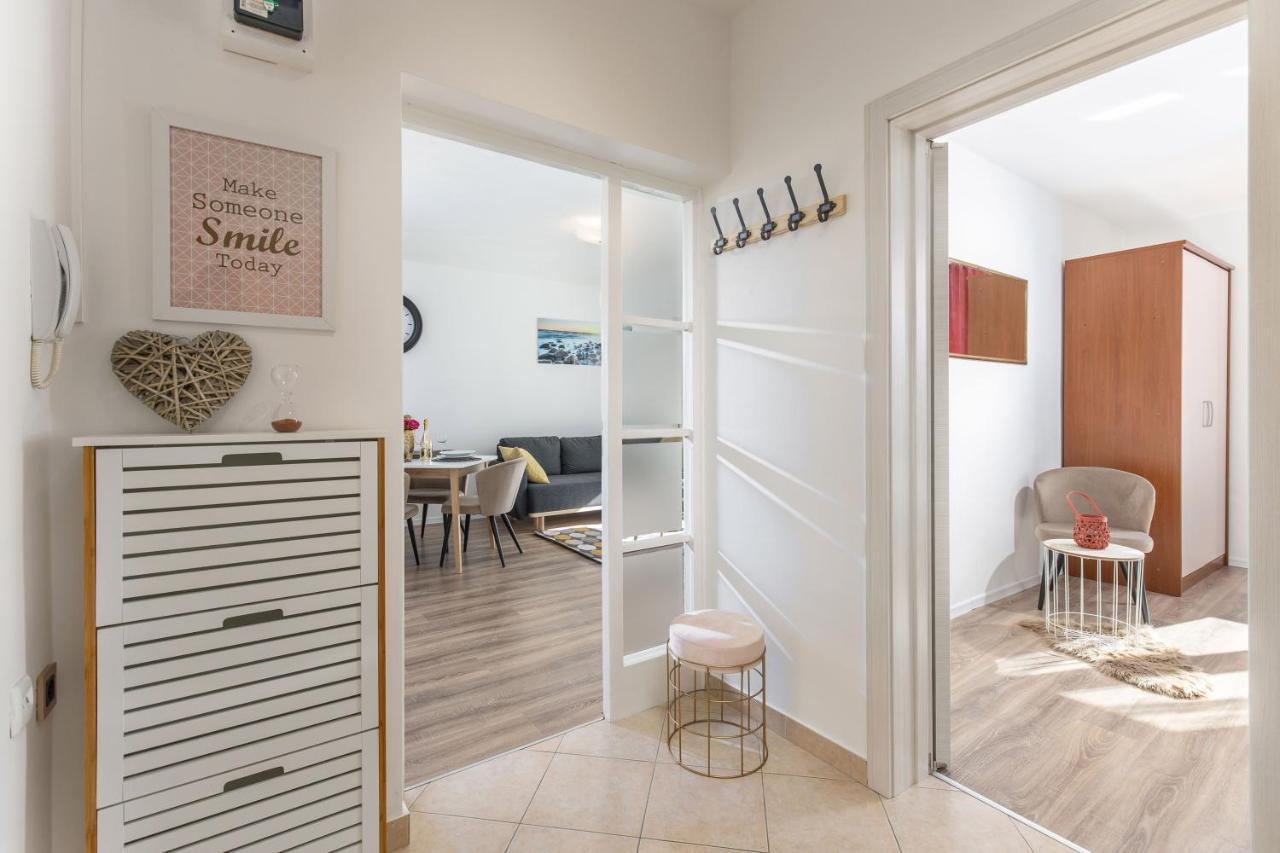 Apartment In Rijeka Exterior foto